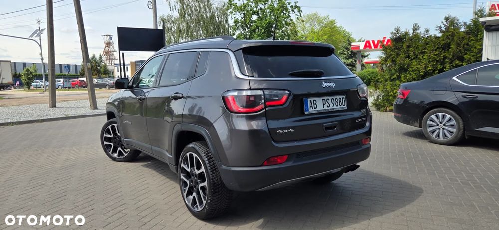 Jeep Compass - 11