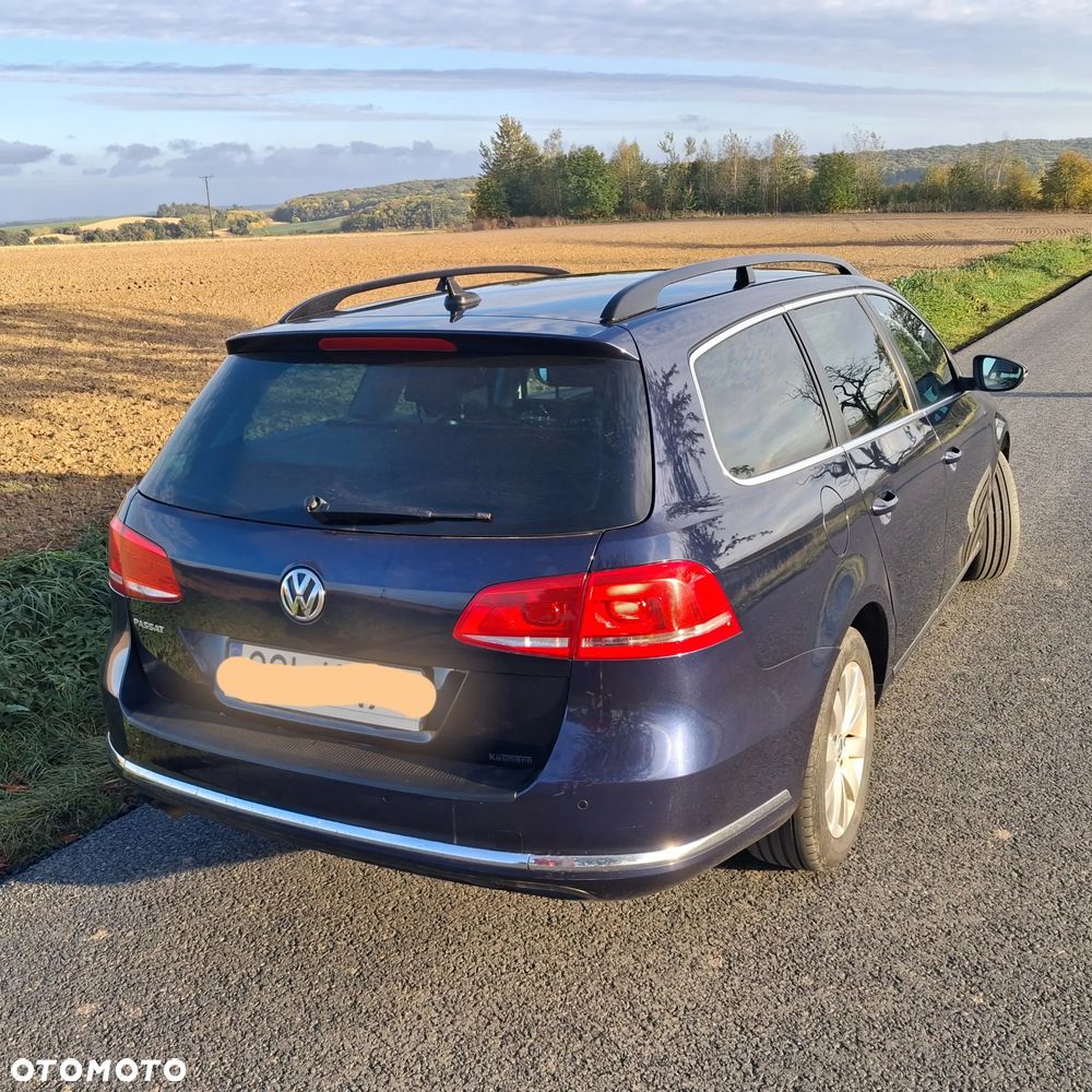 Volkswagen Passat 2012 photo 4