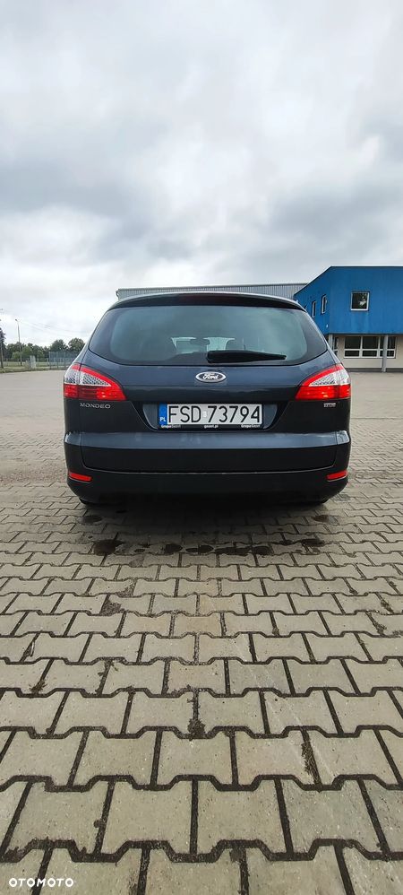 Ford Mondeo 1.8 TDCi Ambiente - 5
