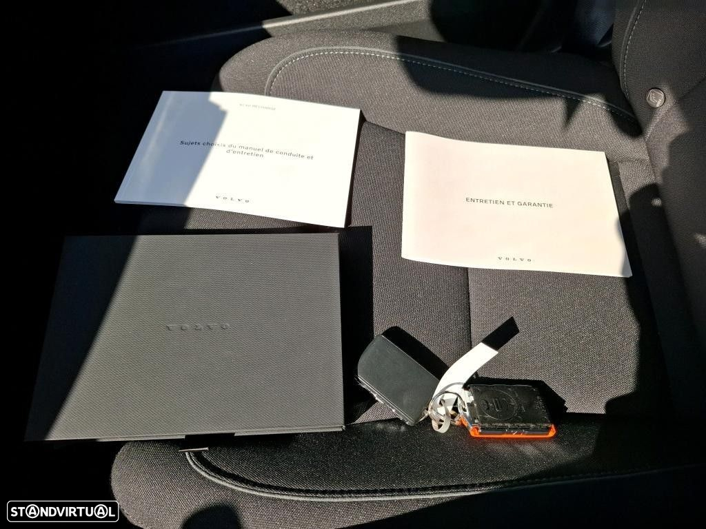 Volvo XC 40 Recharge Pro - 14