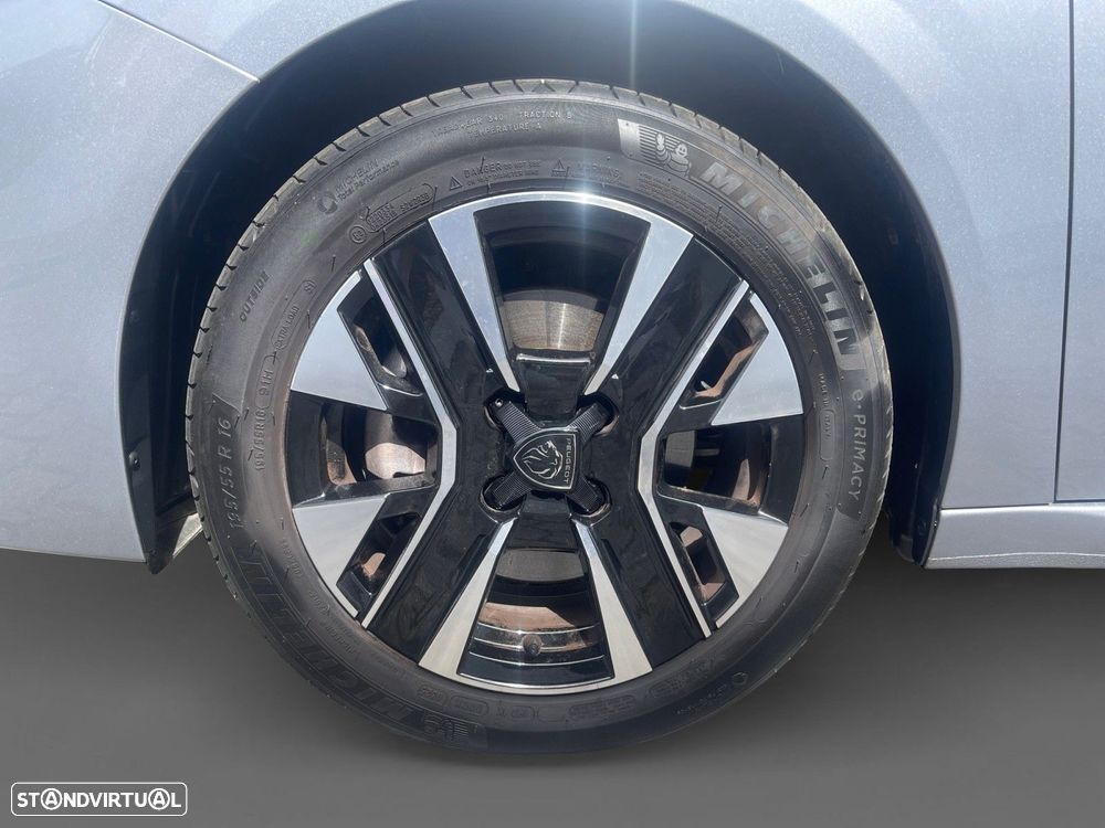 Peugeot 208 1.2 PureTech Allure - 14