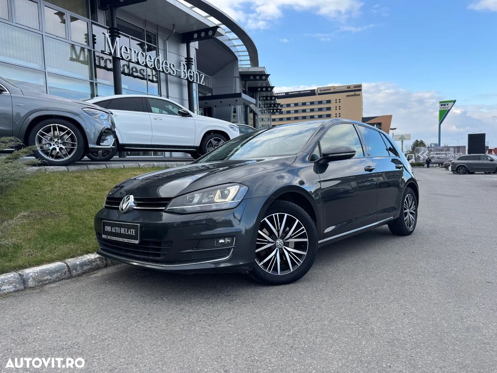 Volkswagen Golf 1.6 TDI BlueMotion Technology DSG Allstar - 1