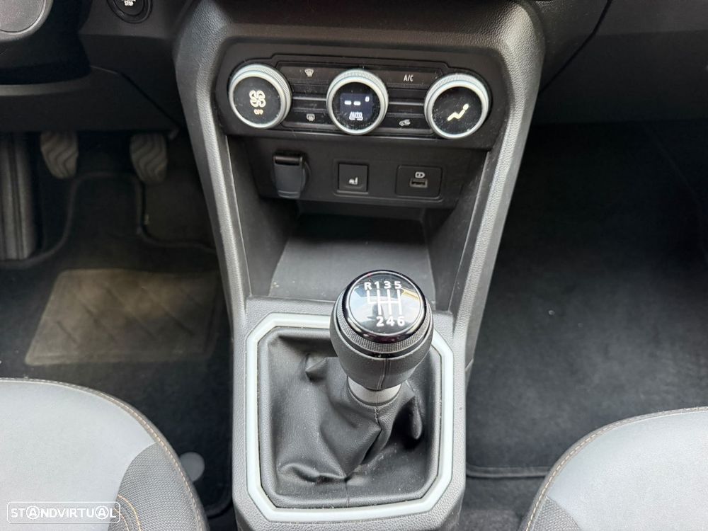Dacia Jogger 1.0 ECO-G Comfort 7L Bi-Fuel - 15
