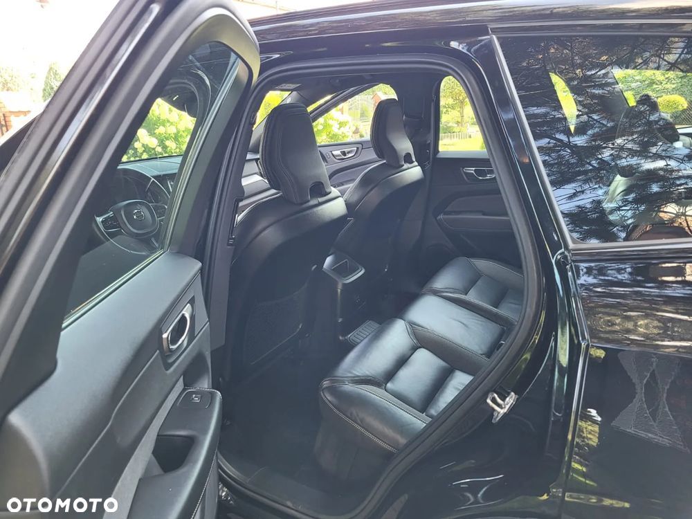 Volvo XC 60 T6 AWD Recharge Geartronic RDesign - 21