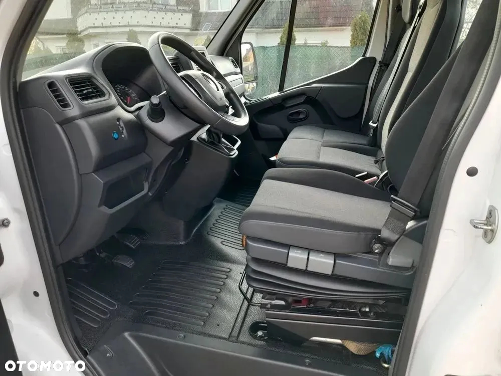 Renault Master - 17