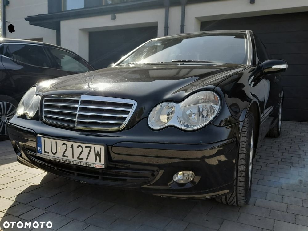 Mercedes-Benz Klasa C 200 CDI Classic - 1