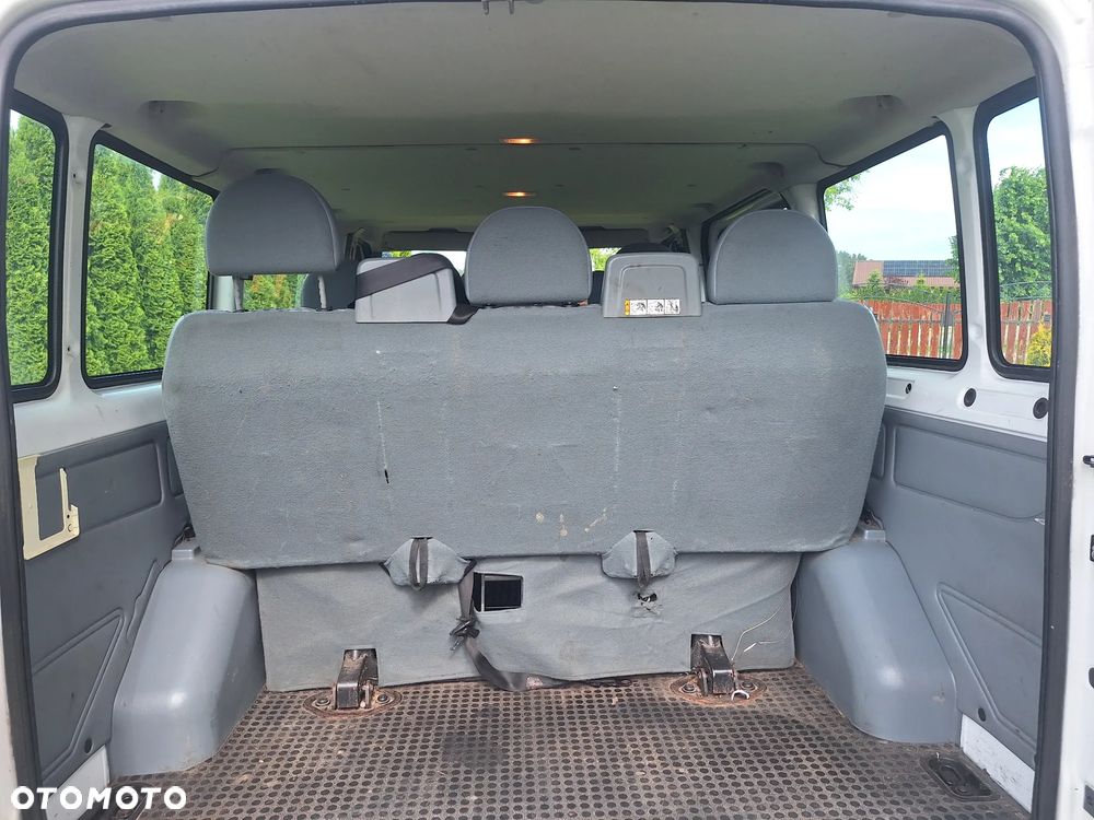 Ford Transit - 7