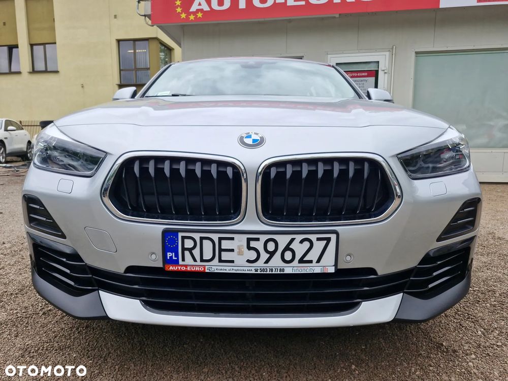 BMW X2 sDrive18d - 10