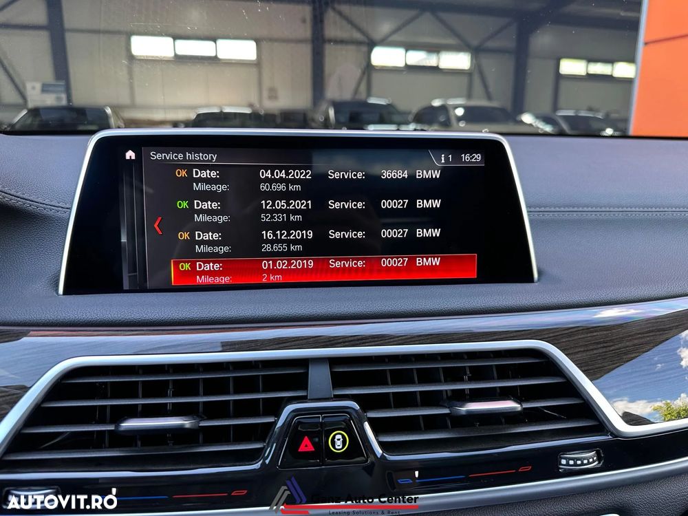 BMW Seria 7 740Le iPerformance - 37
