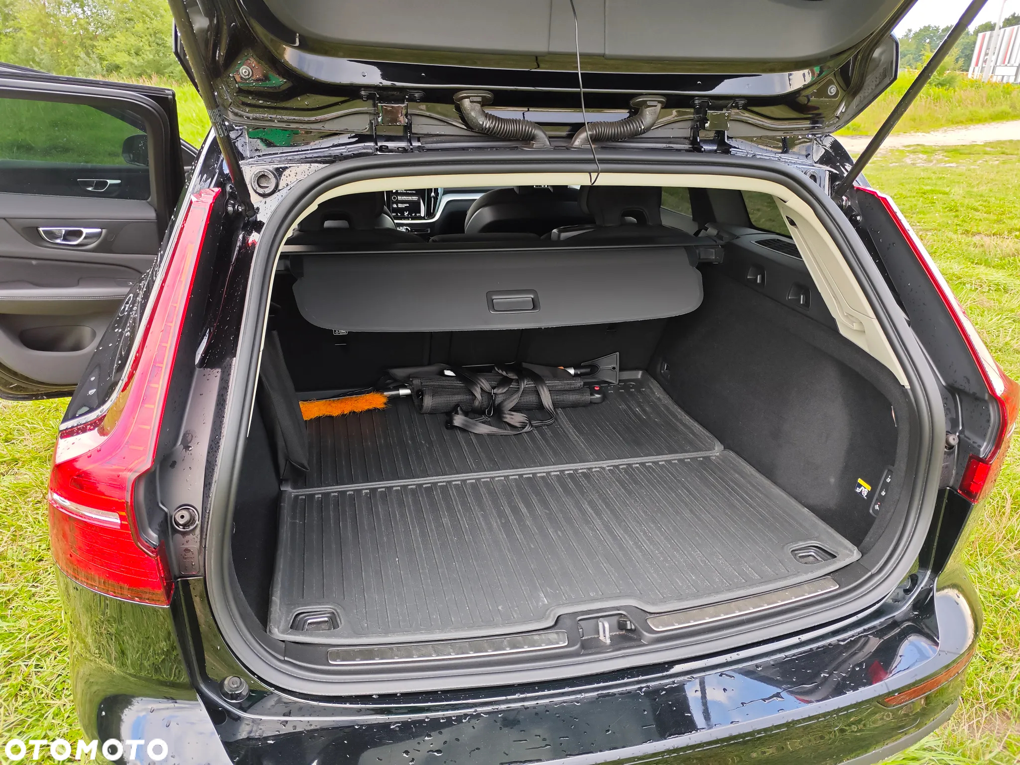 Volvo V60 Cross Country D4 AWD - 31