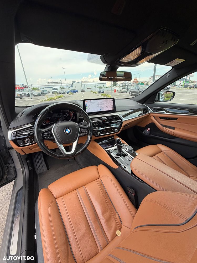 BMW Seria 5 530i Aut. Luxury Line - 3