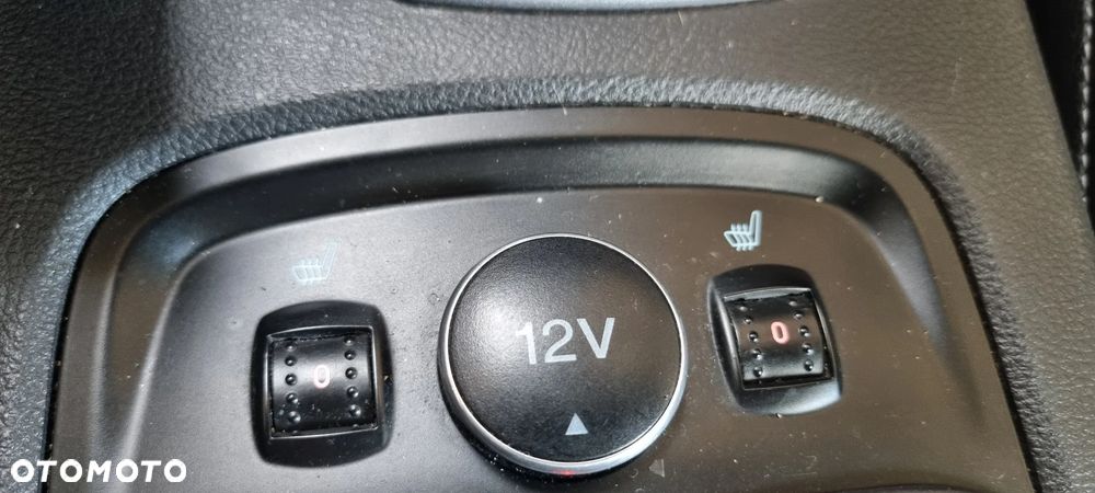 Ford Focus 1.6 EcoBoost Titanium - 14