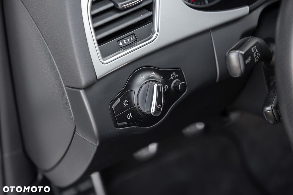 Audi A4 Avant 1.8 TFSI Limited Edition - 23