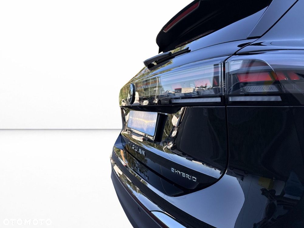 Volkswagen Tiguan - 12