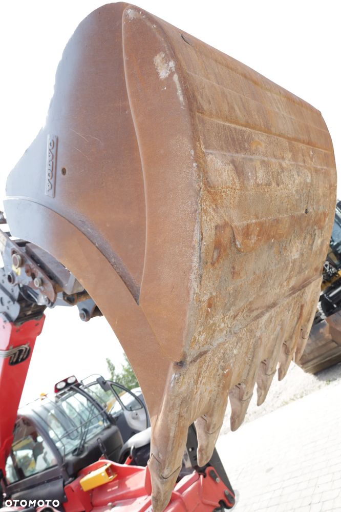 Duża Łyżka kopiąca Volvo 2m3 do gąsienicy EC300, EC350, CAT 330, PC290LC, DX300, R 934 - 22