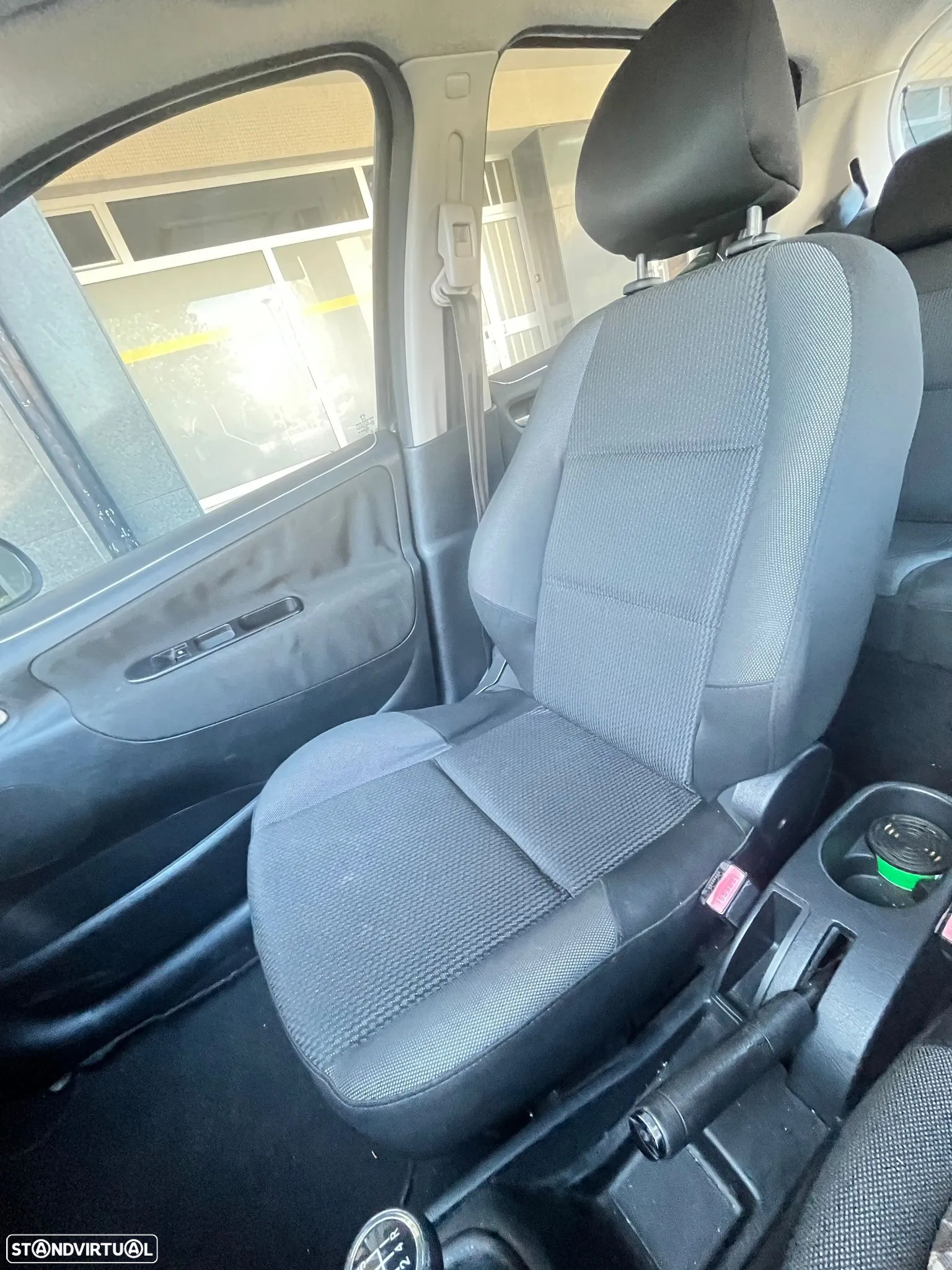 Peugeot 207 1.4 16V Active - 8