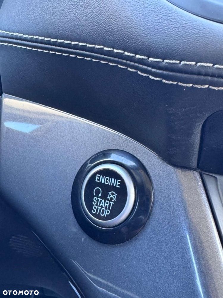 Ford Kuga - 23