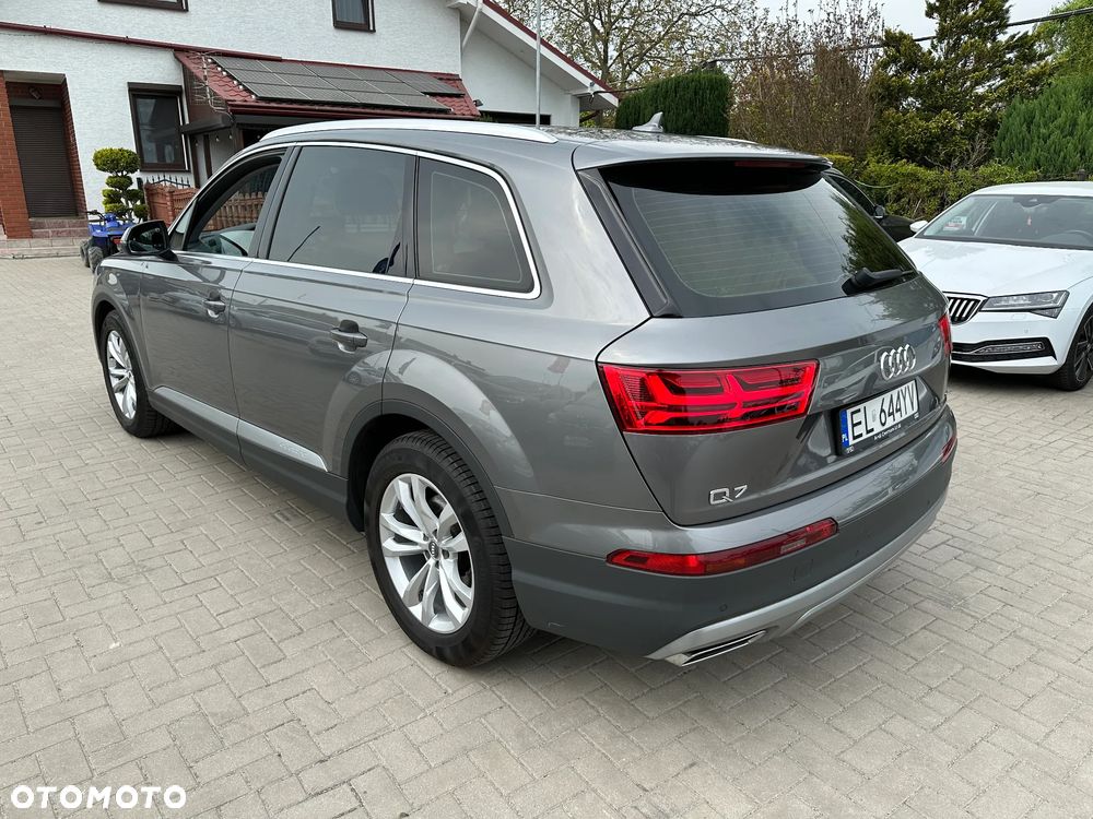 Audi Q7 - 4