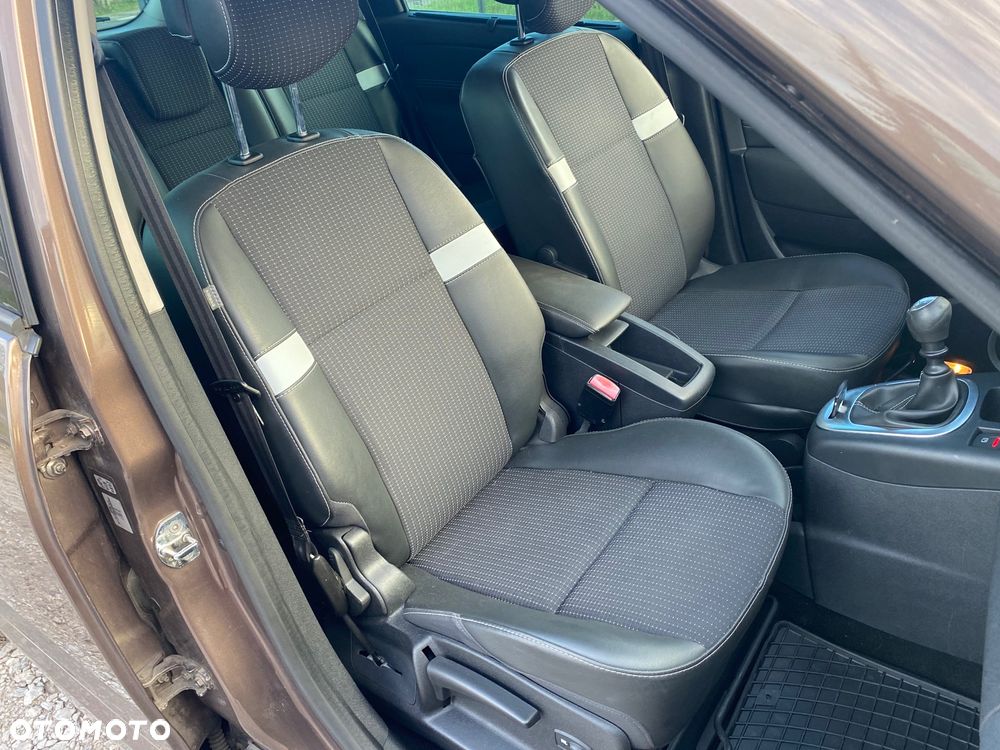 Renault Scenic 1.6 16V 110 Authentique - 23