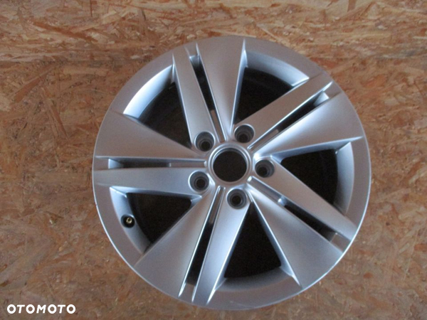 VW GOLF VIII 5H0 FELGA ALUMINIOWA 7Jx16 ET48 5x112