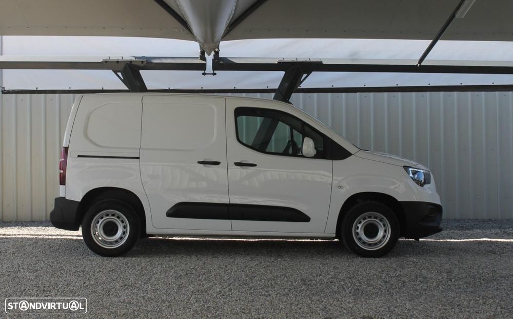 Opel Combo 1.5  102 Cv L1H1 Enjoy (IVA Dedutível) - 3