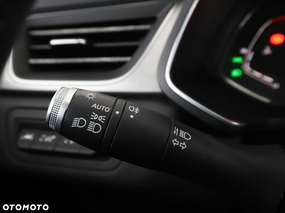 Renault Captur 1.3 TCe Intens EDC - 33