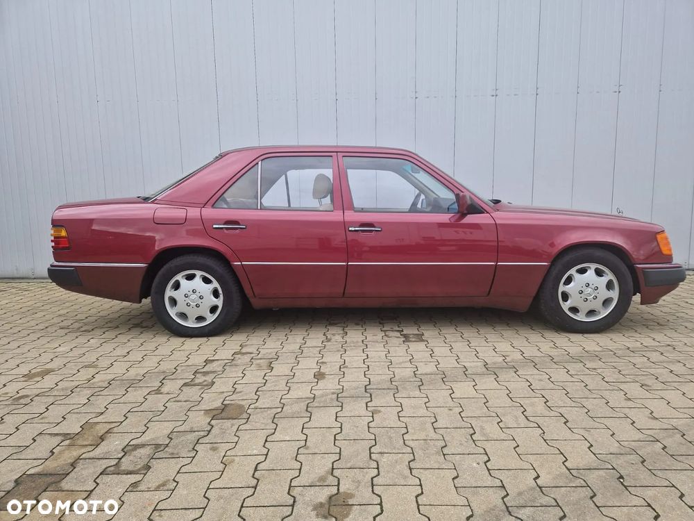 Mercedes-Benz W124 (1984-1993) - 8
