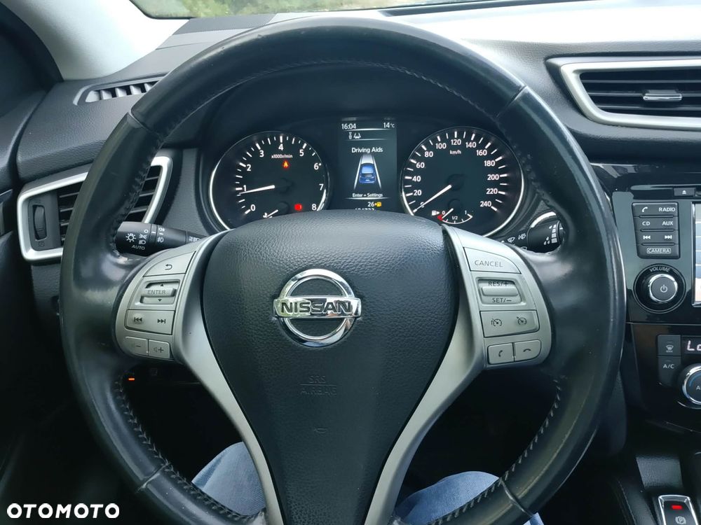 Nissan Qashqai - 11