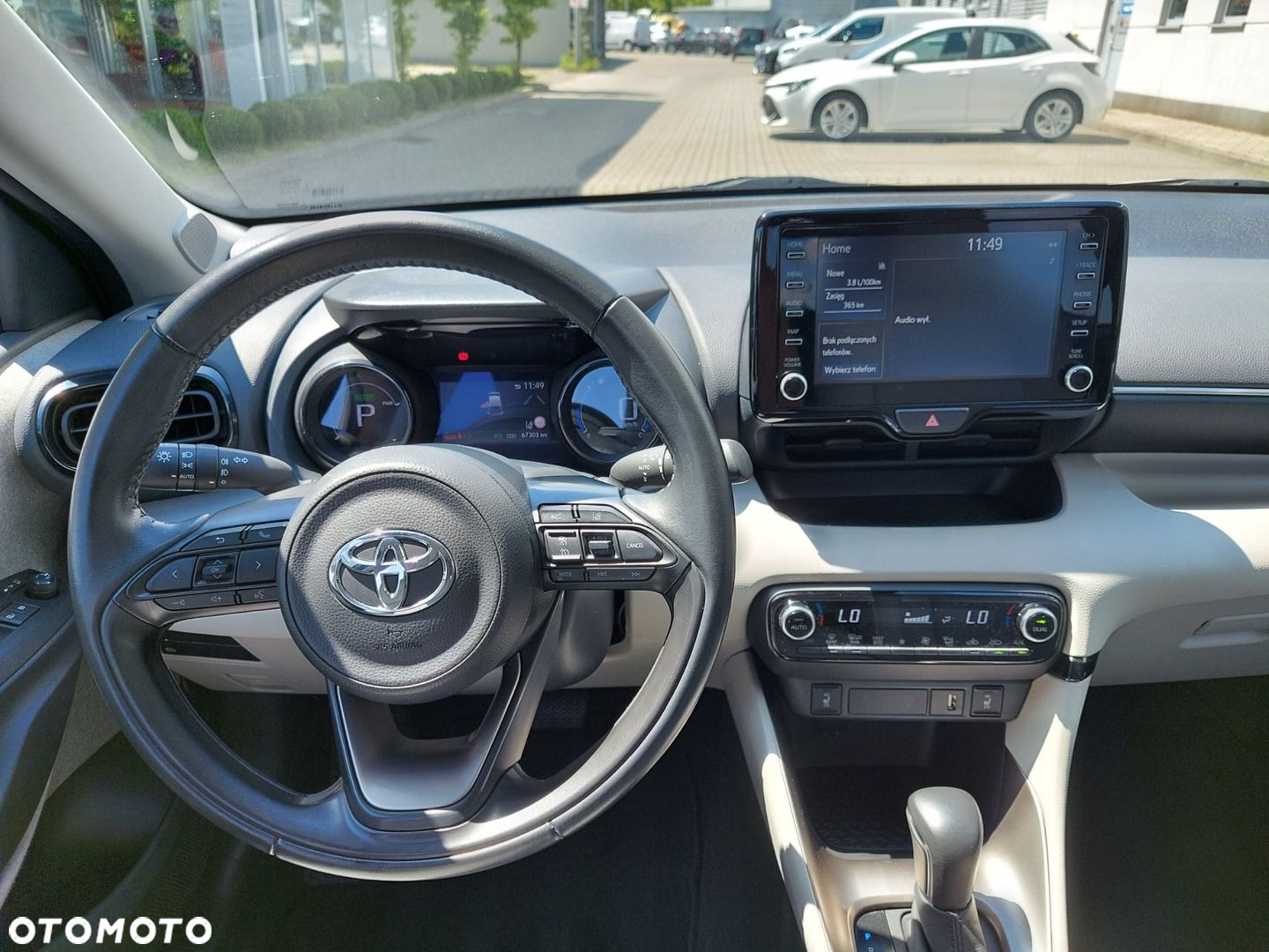Toyota Yaris - 8
