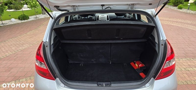 Hyundai i20 1.2 Comfort - 12