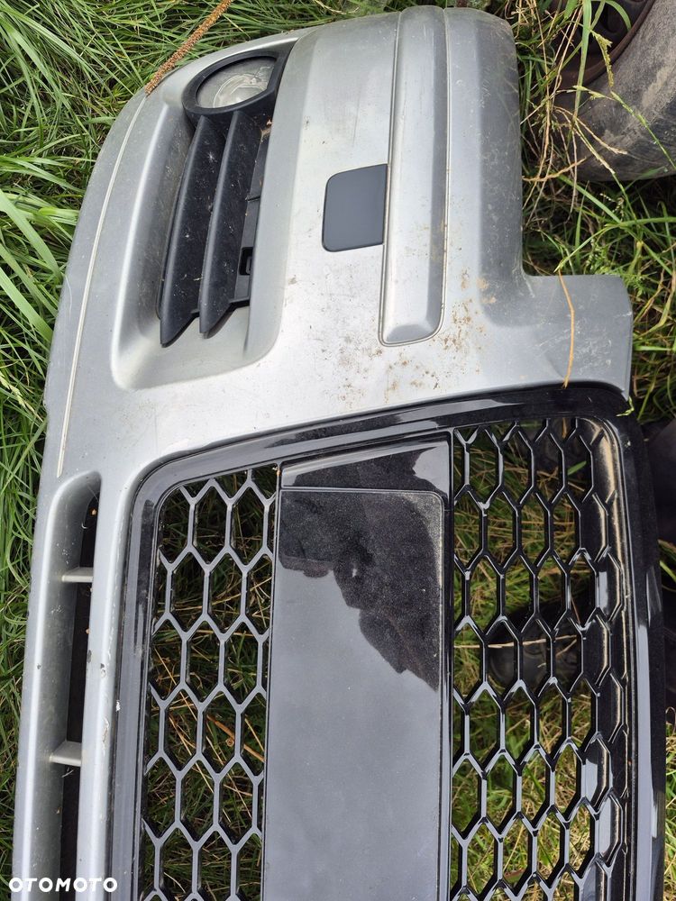 Zaślepka zderzaka haka holowniczego audi a3 8p duzy grill - 2