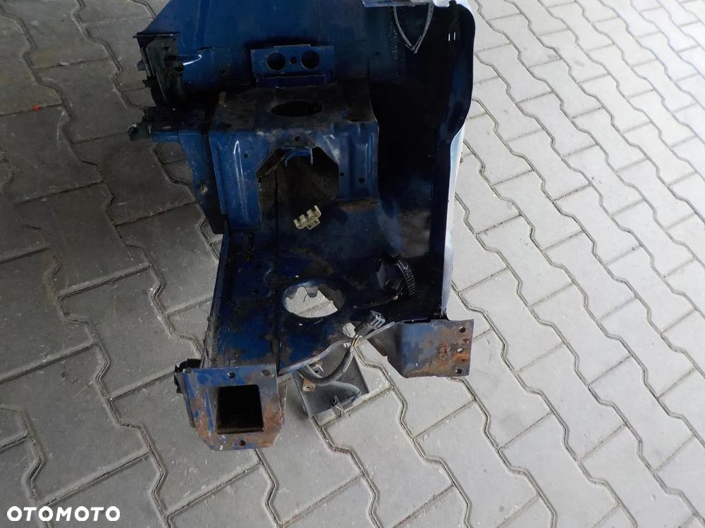 VW T4 POSZYCIE FARTUCH BŁOTNIKA ĆWIARTKA LEWA PRZÓD PODŁUŻNICA - 3
