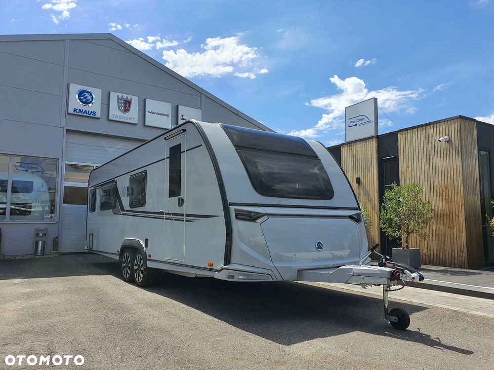 KNAUS SUDWIND 650 PXB BLACK SELECTION