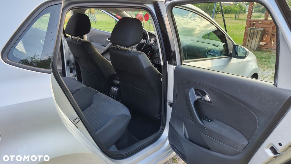 Volkswagen Polo 1.6 TDI DSG Style - 20