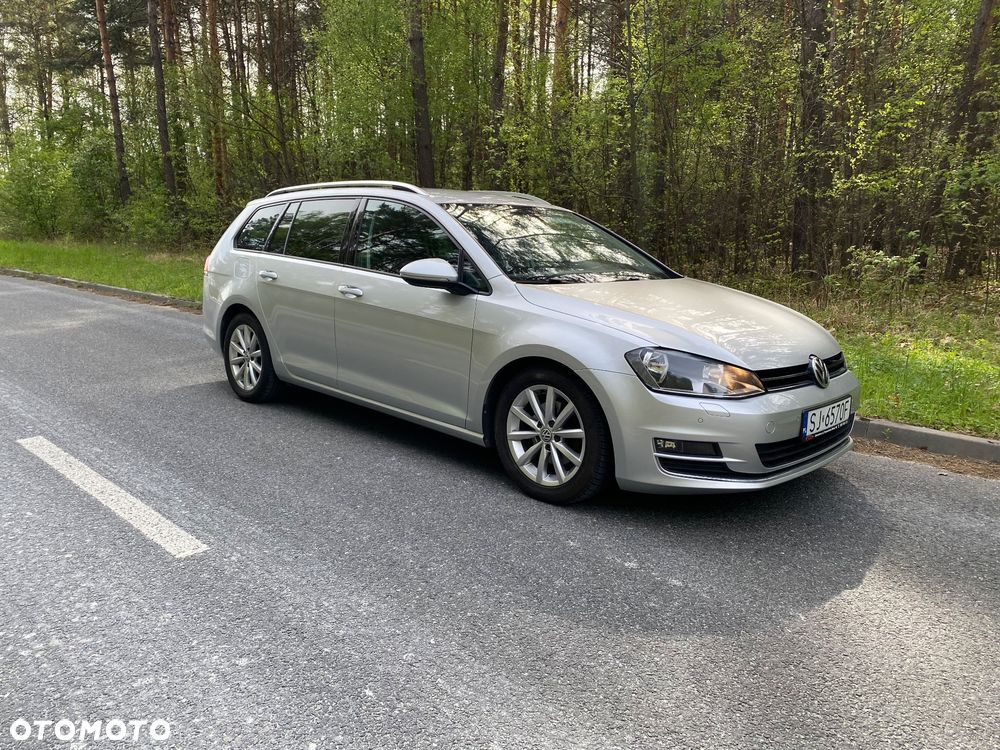 Volkswagen Golf 2.0 TDI BlueMotion Technology Lounge - 5