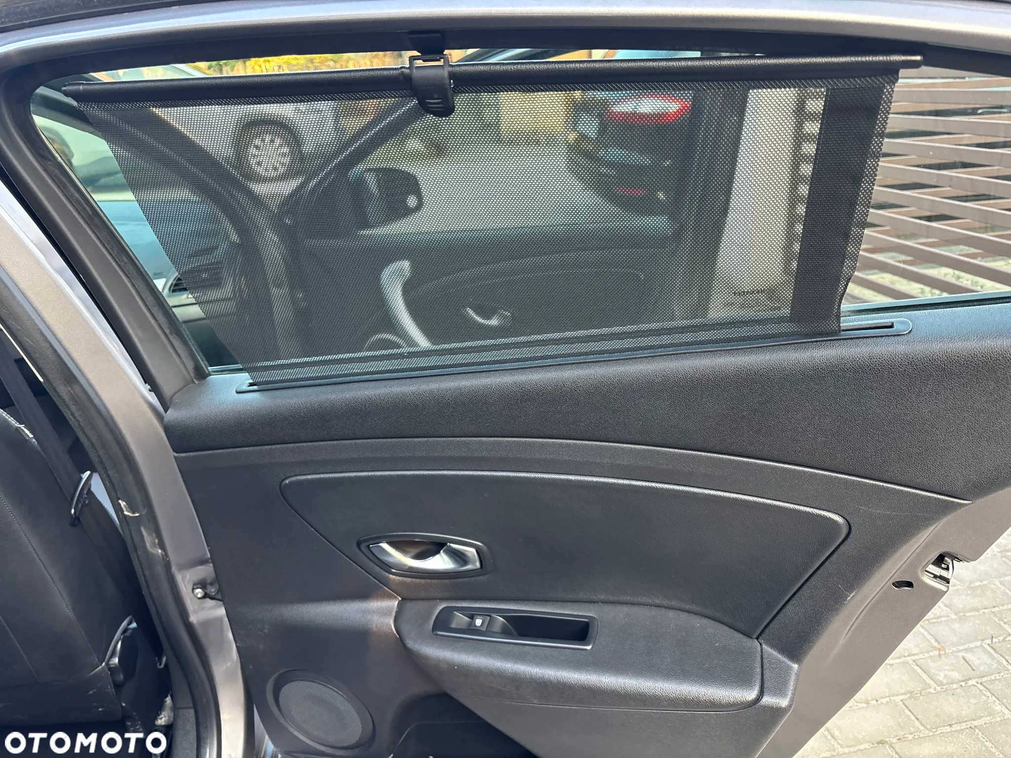 Renault Fluence 2.0 16V 140 CVT Sportway - 23