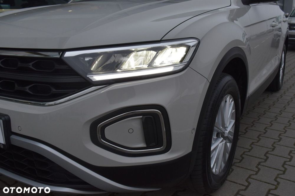 Volkswagen T-Roc 1.5 TSI Life - 36