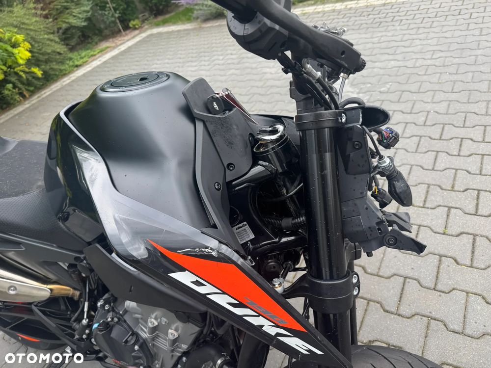 KTM Duke 790 - 11