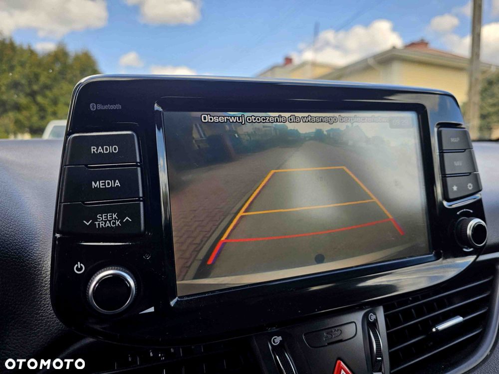 Hyundai i30 blue 1.6 CRDi Premium - 26