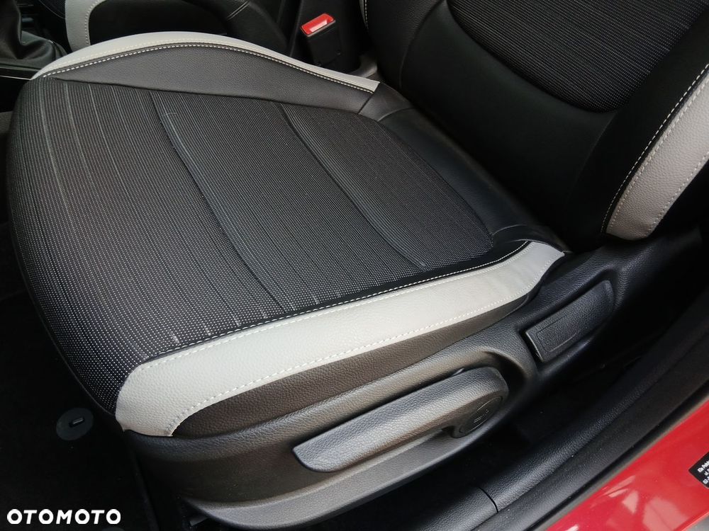 Kia Stonic 1.2 L - 30