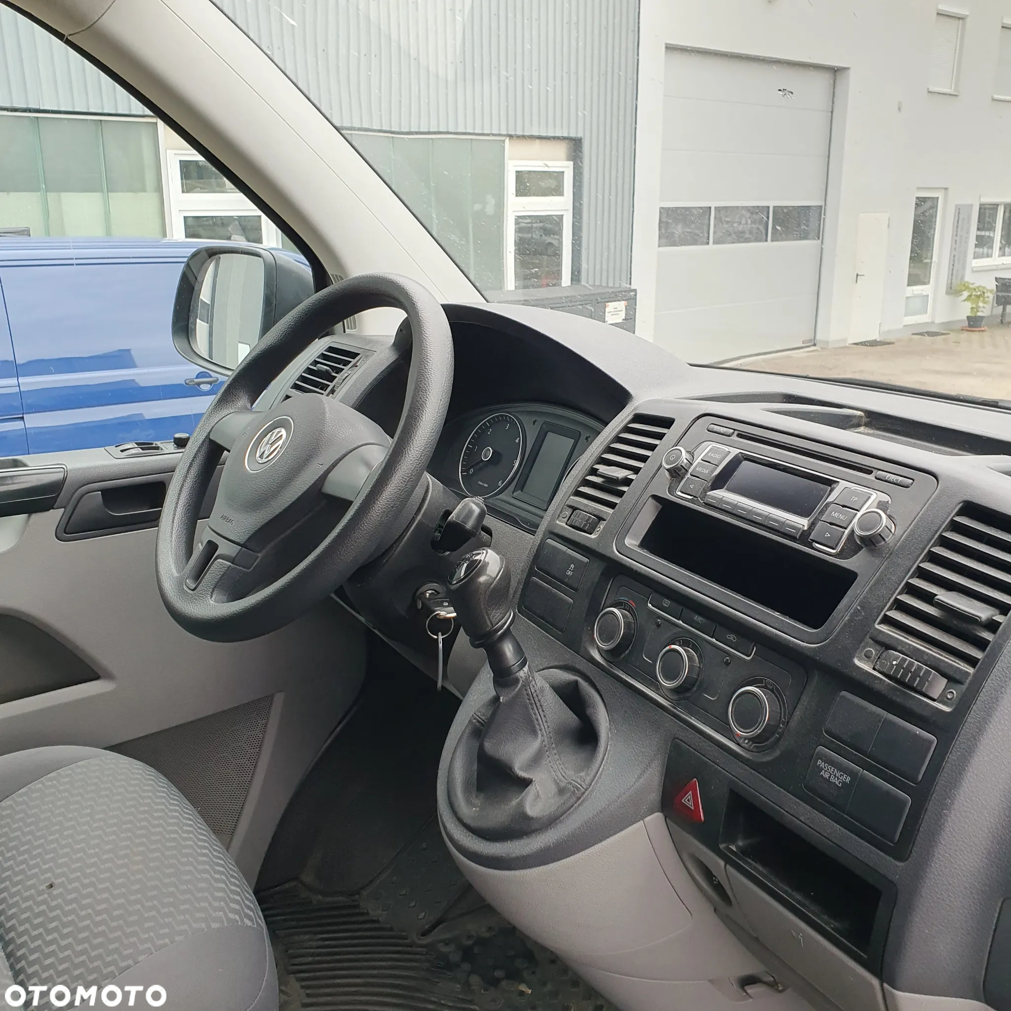 Volkswagen T5 Transporter - 8