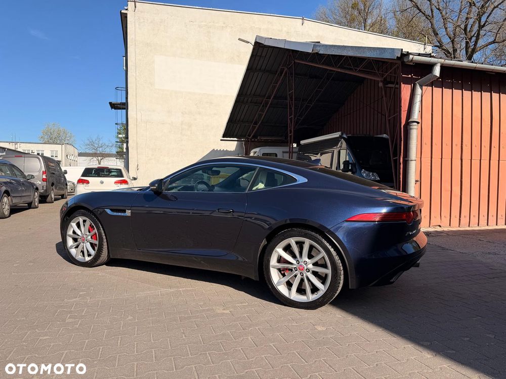 Jaguar F-Type - 34