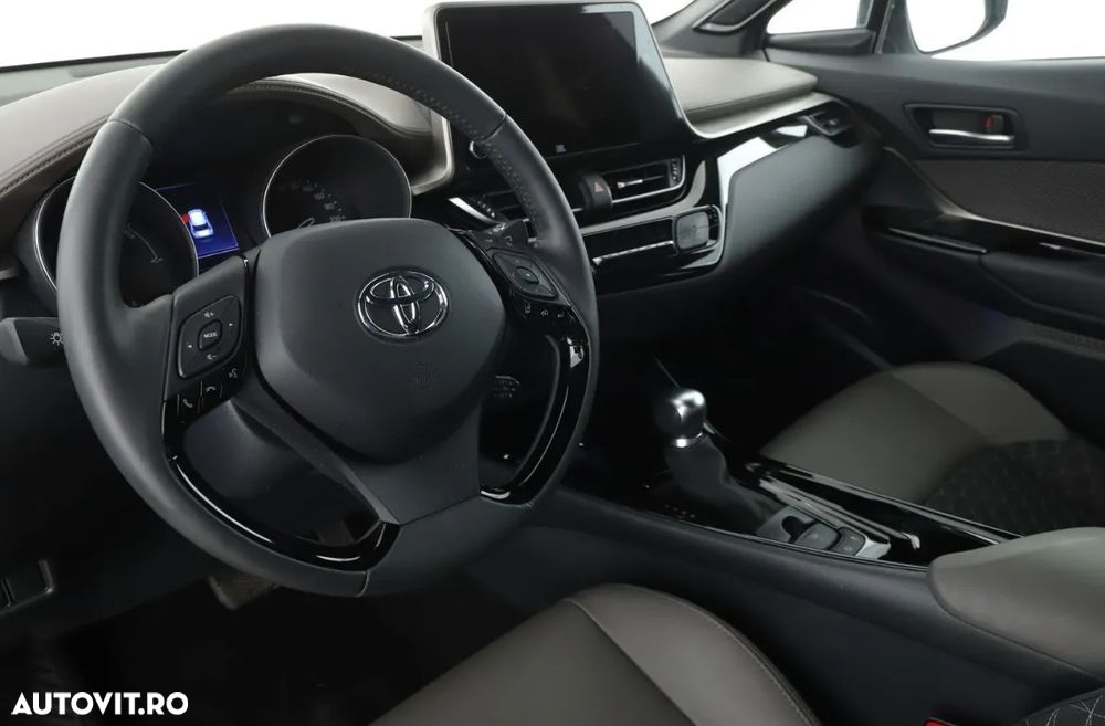 Toyota C-HR 2.0 HSD 184 CP 4x2 CVT Style - 5
