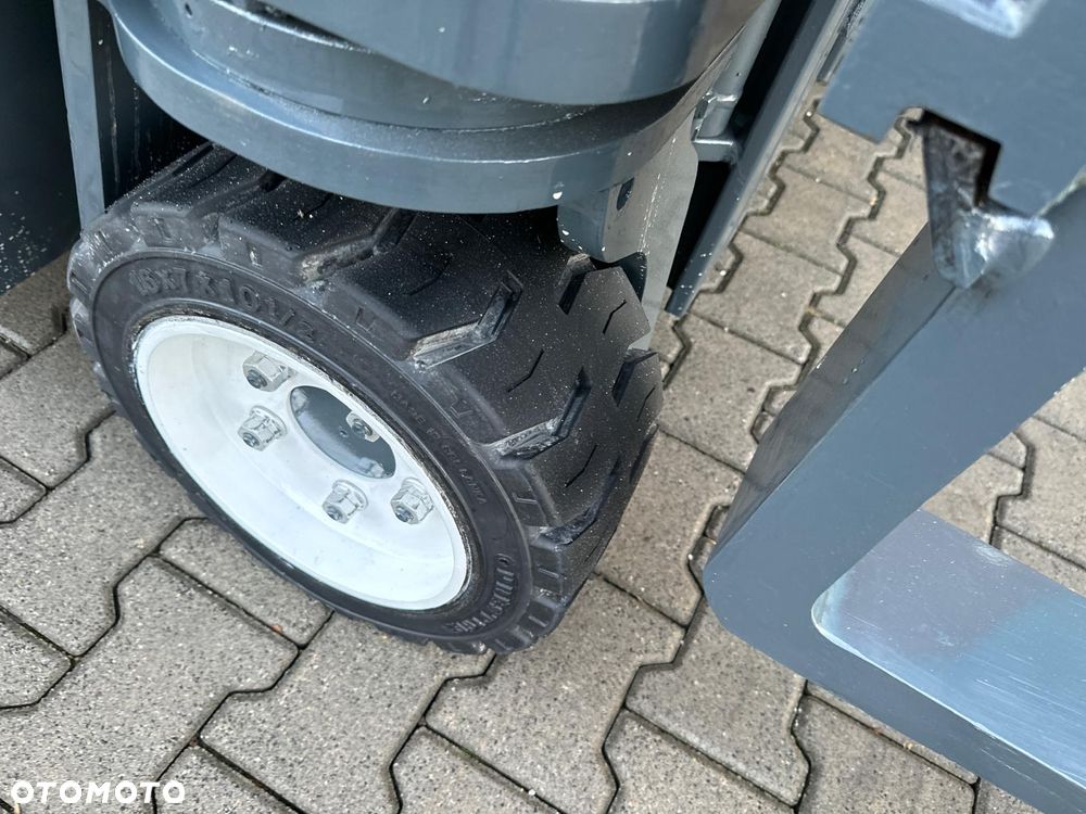 Combilift CB3000 // LPG // 7669 godzin !!! Duży wybór Combiliftów - 18