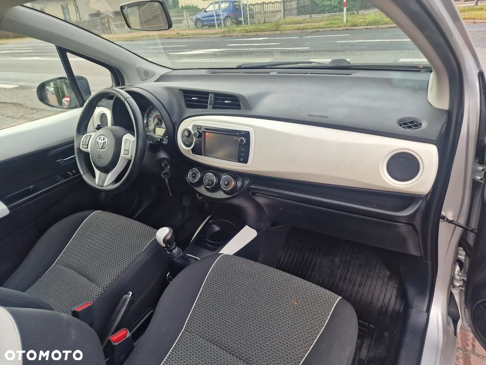 Toyota Yaris 1.33 Life - 9