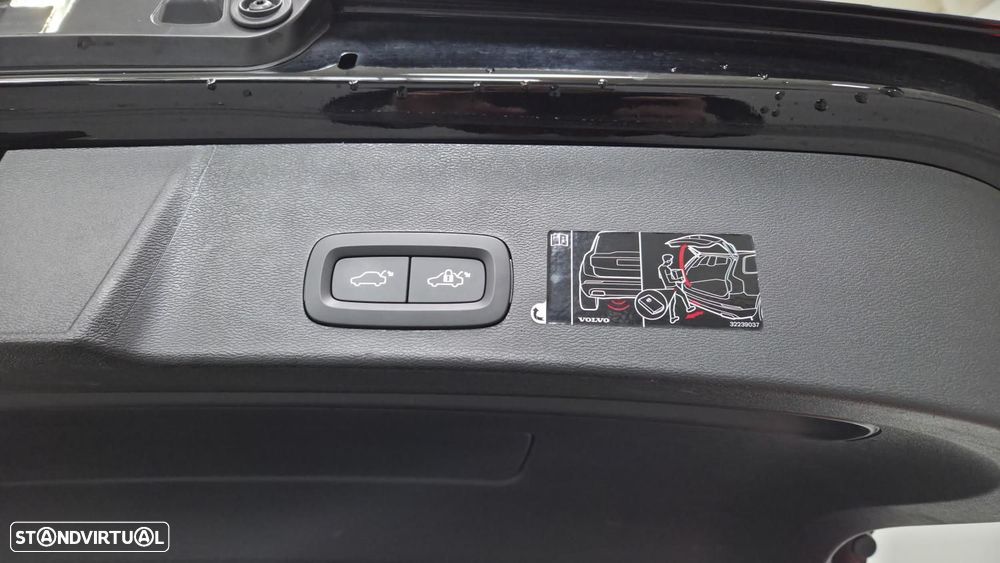 Volvo XC 40 1.5 T4 PHEV Inscription - 19