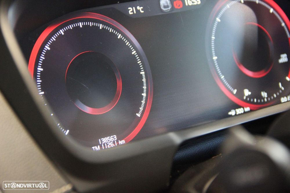 Volvo XC 90 2.0 D4 Inscription - 11