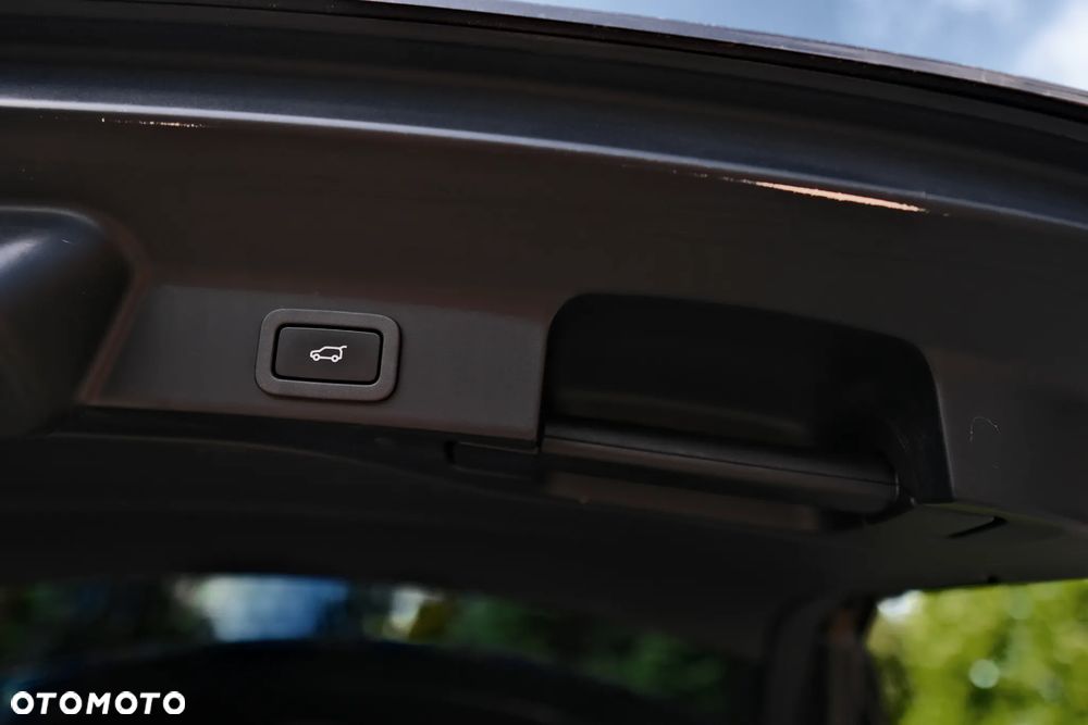Jaguar F-Pace 2.0 P250 mHEV AWD S - 8