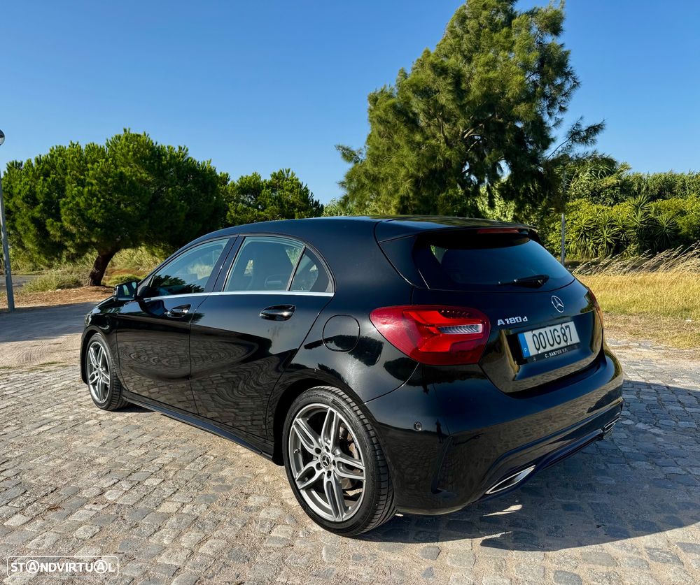 Mercedes-Benz A 180 d AMG Line - 6