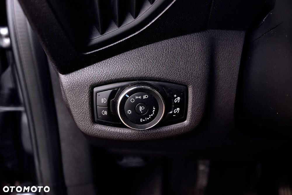 Ford Tourneo Connect 1.5TDCi Trend - 25